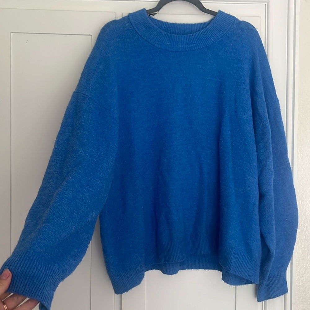 H&M sweater